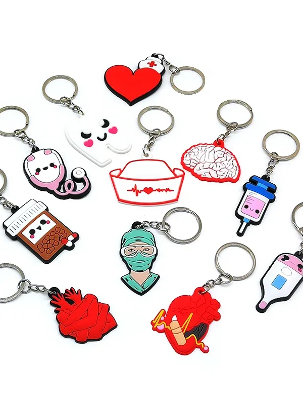 Llaveros con diseño en PVC medicina o enfermería.