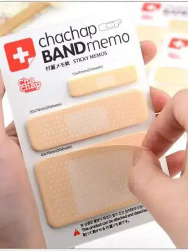 Notas adhesivas con forma de curita