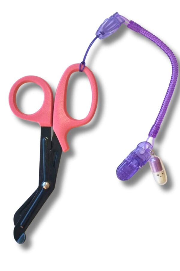 Porta Tijeras para Enfermería con Clip y Cordón Extensible – Varios Colores. - Violeta
