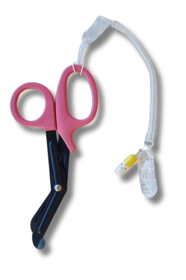 Porta Tijeras para Enfermería con Clip y Cordón Extensible – Varios Colores. - Transparente