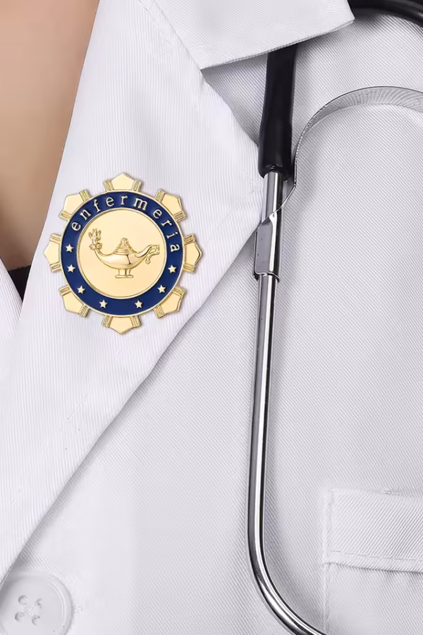 Pin para ropa "Lámpara de Aceite"
